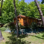 Du Bois De Vache Le Poët-Célard