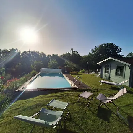 Du Bois De Vache Chalet